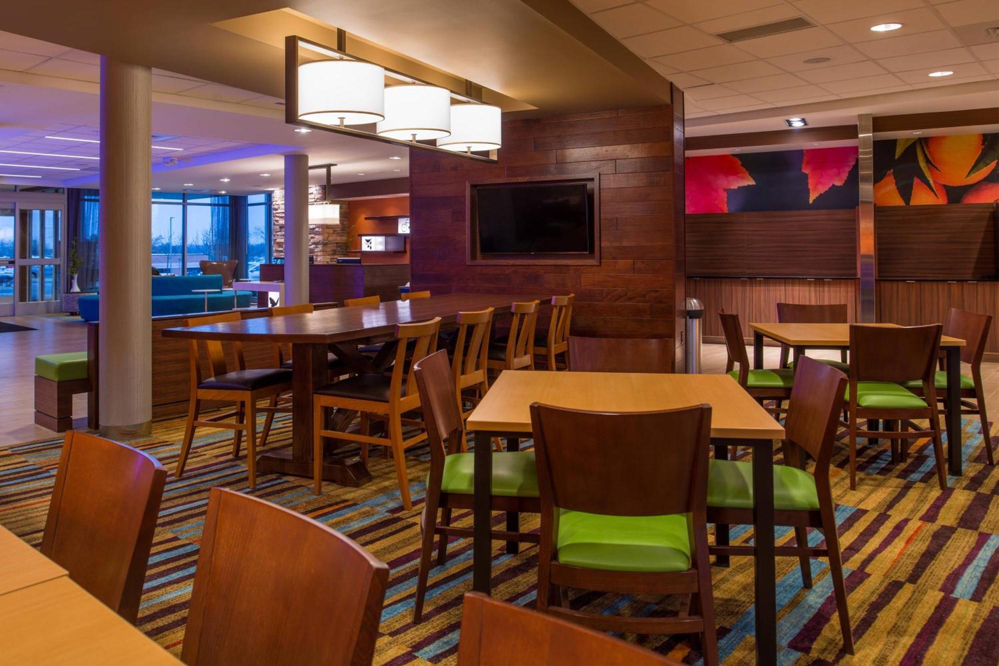 Fairfield Inn & Suites By Marriott St. Louis Westport Maryland Heights Exteriör bild